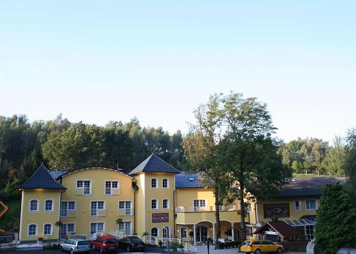 Hotel & Wolfsegger 3*