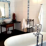 & Wolfsegger Szálloda 3*