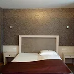 & Wolfsegger Szálloda