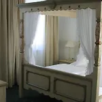 Szálloda & Wolfsegger 3*